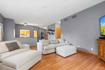 1308 Dancing Bear Lane, Elgin, IL 60120 - Photo 5