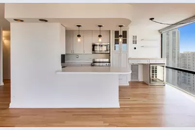 345 W Fullerton Parkway #1905, Chicago, IL 60614 - Photo 15