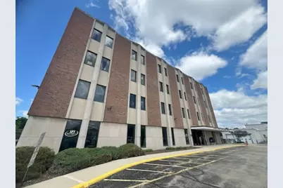 200 E Willow Avenue #203, Wheaton, IL 60187 - Photo 3