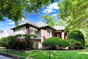 801 Gunderson Ave, Oak Park, IL 60304 - Photo 1