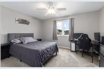 2394 Caton Crest Drive, Crest Hill, IL 60403 - Photo 15