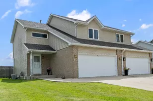 2394 Caton Crest Dr, Crest Hill, IL 60403 - Photo 1