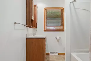 1952 Larod Dr, Dixon, IL 61021 - Photo 23