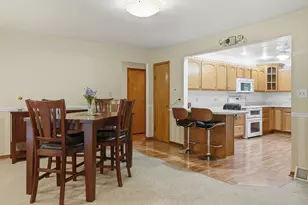 1952 Larod Dr, Dixon, IL 61021 - Photo 19