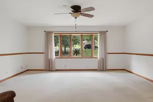 1952 Larod Dr, Dixon, IL 61021 - Photo 17