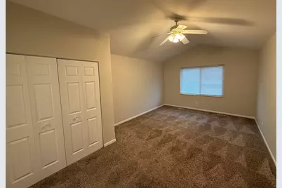 1756 Waters Edge Drive, Minooka, IL 60447 - Photo 15