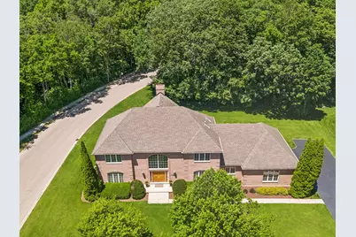130 N Buckingham Drive, Sugar Grove, IL 60554 - Photo 1