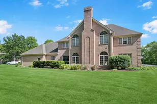 130 N Buckingham Dr, Sugar Grove, IL 60554 - Photo 29