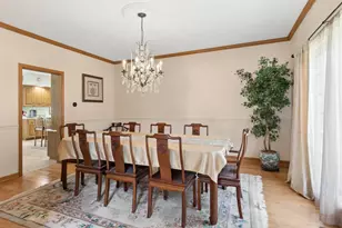 130 N Buckingham Dr, Sugar Grove, IL 60554 - Photo 13