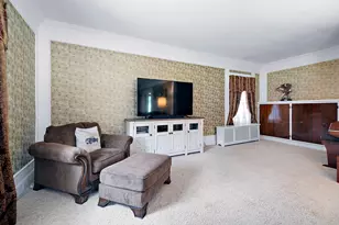 311 W 2nd St, Momence, IL 60954 - Photo 15