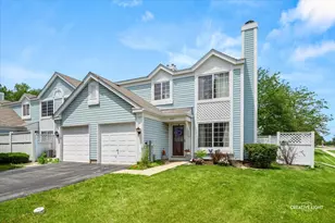 443 Yorktown Ct, Aurora, IL 60504 - Photo 1