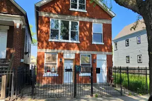 5320 S Laflin St, Chicago, IL 60609 - Photo 1