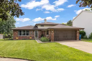 963 Hyacynth Ln, Bartlett, IL 60103 - Photo 1