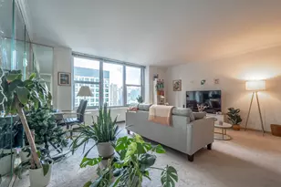 777 N Michigan Ave, Chicago, IL 60611 - Photo 5