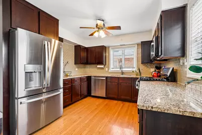 9352 S Ridgeway Avenue, Evergreen Park, IL 60805 - Photo 7