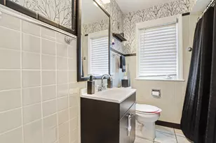 9352 S Ridgeway Ave, Evergreen Park, IL 60805 - Photo 11