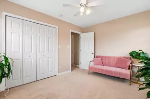 9352 S Ridgeway Ave, Evergreen Park, IL 60805 - Photo 19