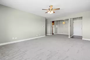 4623 N Chester Ave, Chicago, IL 60656 - Photo 9