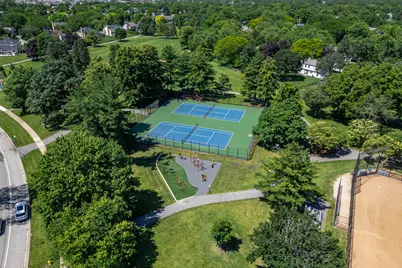 1753 Plymouth Court #B, Wheaton, IL 60189 - Photo 37
