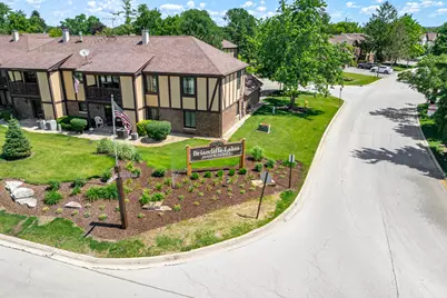 1753 Plymouth Court #B, Wheaton, IL 60189 - Photo 33