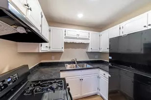 416 S Ben St, Plano, IL 60545 - Photo 9