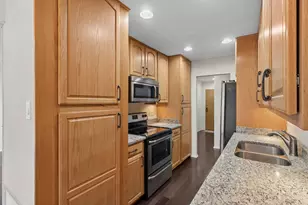 701 Forum Square, Glenview, IL 60025 - Photo 7