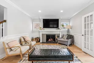 843 N East Ave, Oak Park, IL 60302 - Photo 5