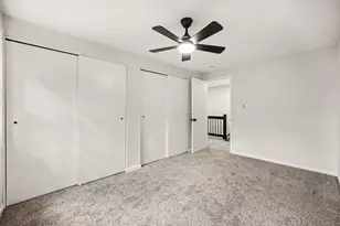 1801 Jamestown Cir, Hoffman Estates, IL 60169 - Photo 9