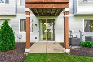 178 Cripple Creek Ct, Schaumburg, IL 60194 - Photo 25