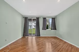 178 Cripple Creek Ct, Schaumburg, IL 60194 - Photo 9