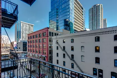 333 W Hubbard Street #412, Chicago, IL 60654 - Photo 19