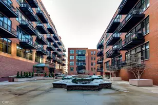 333 W Hubbard St, Chicago, IL 60654 - Photo 25