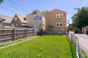 6842 S Campbell Ave, Chicago, IL 60629 - Photo 21