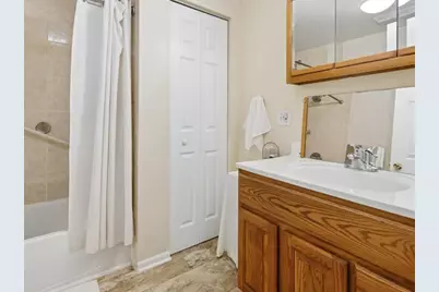 4035 N Albany Avenue, Chicago, IL 60618 - Photo 21