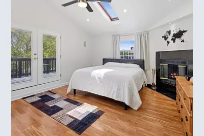 4035 N Albany Avenue, Chicago, IL 60618 - Photo 11