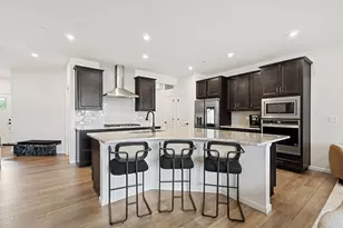 1231 Josiah Rd, Naperville, IL 60563 - Photo 3