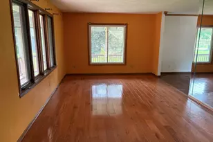 11128 Cedarbrook Rd, Roscoe, IL 61073 - Photo 5