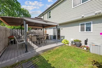 902 Oak Valley Drive, Cary, IL 60013 - Photo 13