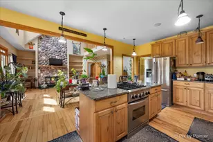 8718 Reese Rd, Harvard, IL 60033 - Photo 13
