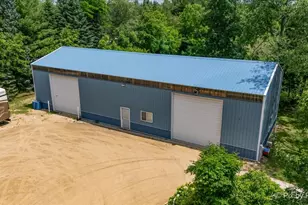 8718 Reese Rd, Harvard, IL 60033 - Photo 5