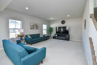 328 Carole Street, Sugar Grove, IL 60554 - Photo 5