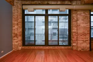 375 W Erie St, Chicago, IL 60610 - Photo 9