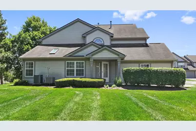 620 Chelsea Court, Elgin, IL 60123 - Photo 3