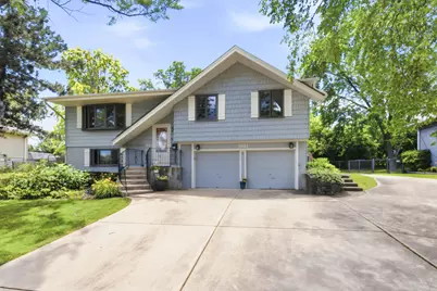 1033 Lowell Lane, Schaumburg, IL 60193 - Photo 1