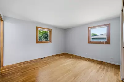 1033 Lowell Lane, Schaumburg, IL 60193 - Photo 15