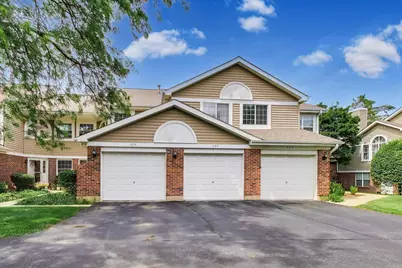 520 W Happfield Drive, Arlington Heights, IL 60004 - Photo 1