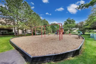 520 W Happfield Drive, Arlington Heights, IL 60004 - Photo 17