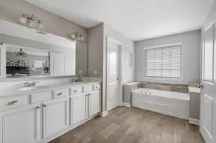 13340 Bond Cir, Lemont, IL 60439 - Photo 17