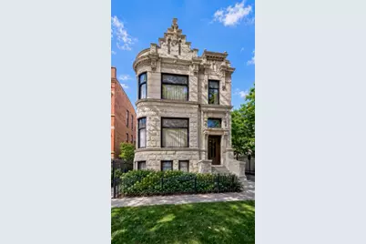 1652 N Leavitt Street, Chicago, IL 60647 - Photo 1