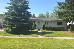 707 E Baldwin Rd, Palatine, IL 60074 - Photo 1